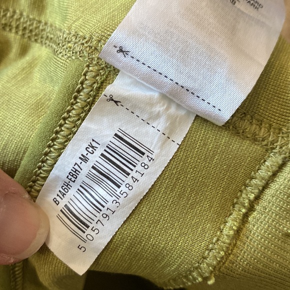 Gymshark Adapt Camo Seamless Sports Bra Griffin Green Medium Support M - Picture 11 of 11